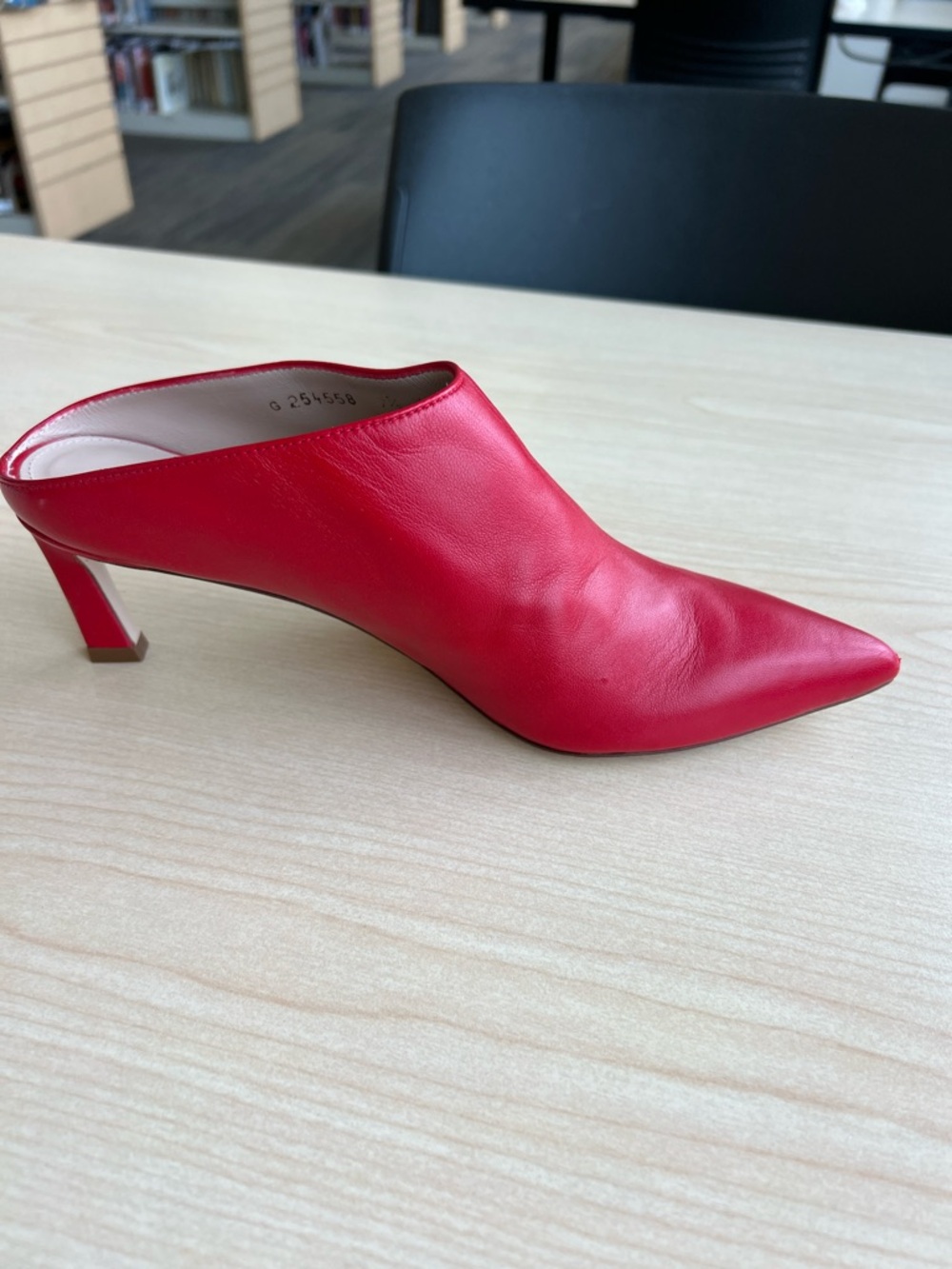 Stuart Weitzman mira red leather pointed toe slide on mules kitten heels 7.5 - Picture 14 of 16